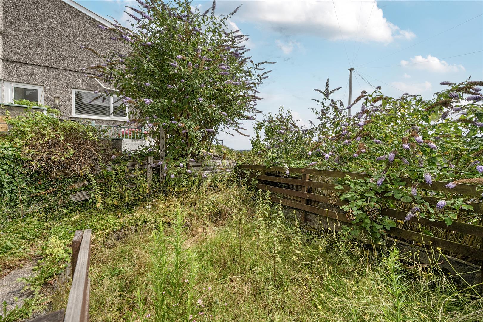 Britannia Road, Plasmarl, Swansea, SA6 8LH
